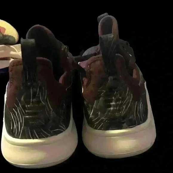 Nike Free TR 8 Print Burgundy Crush/White-Sail AH0709-600‎ Women's Size 8 - Picture 5 of 6